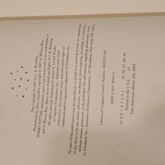 Harry Potter and the Half-Blood Prince Book 6 - Picture 3 of 5